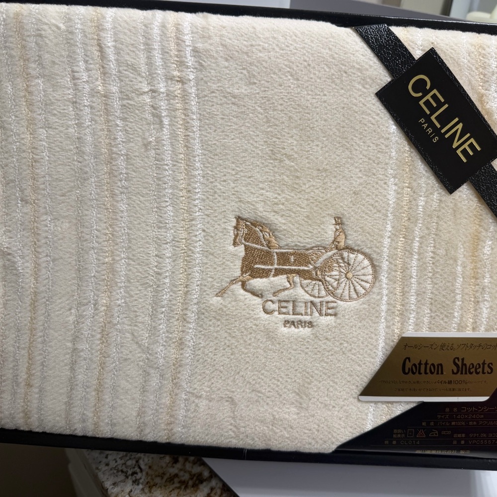 NIB- Celine Paris Cream Cotton Sheets -Size Full Mattress